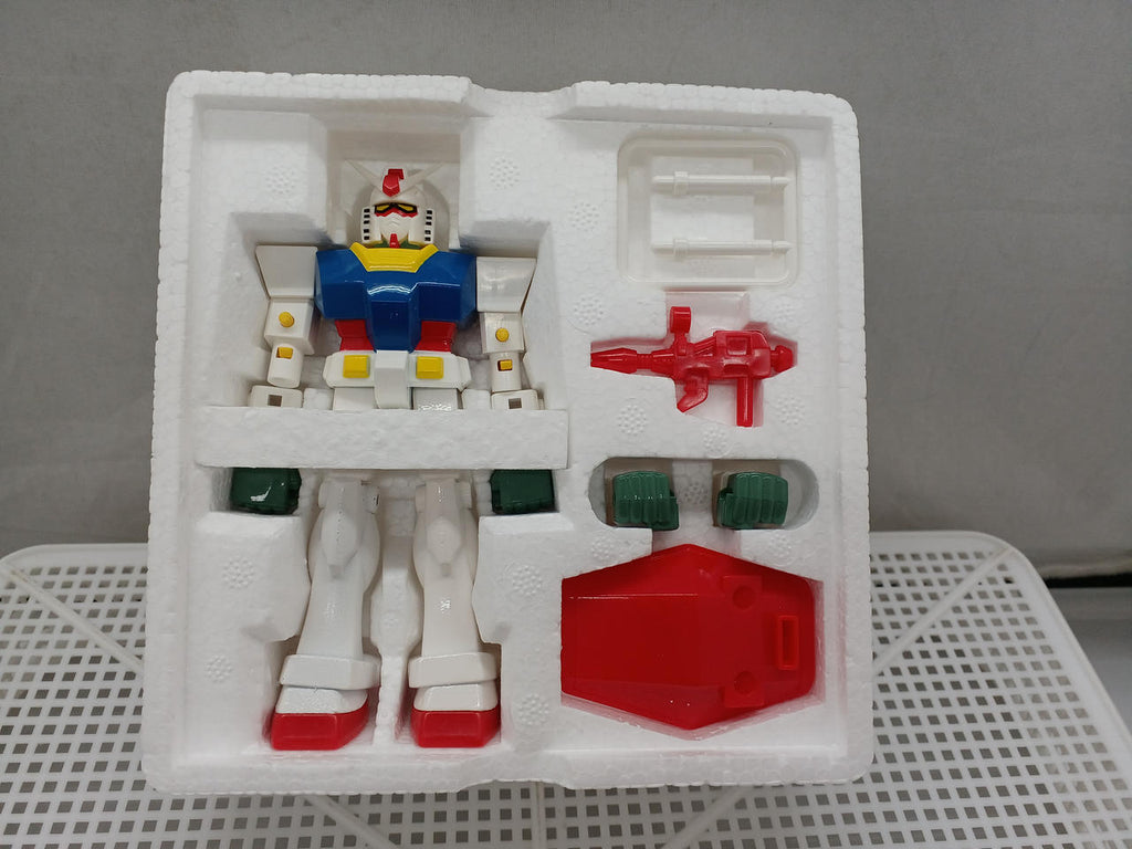 機動戦士ガンダム