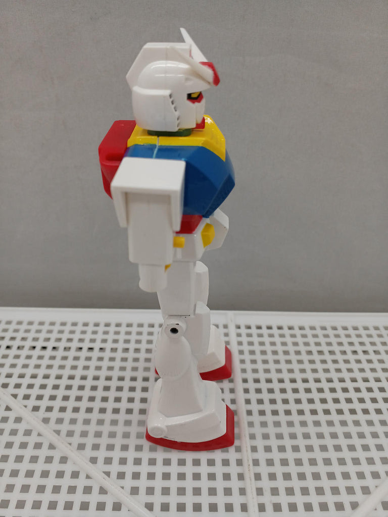 機動戦士ガンダム